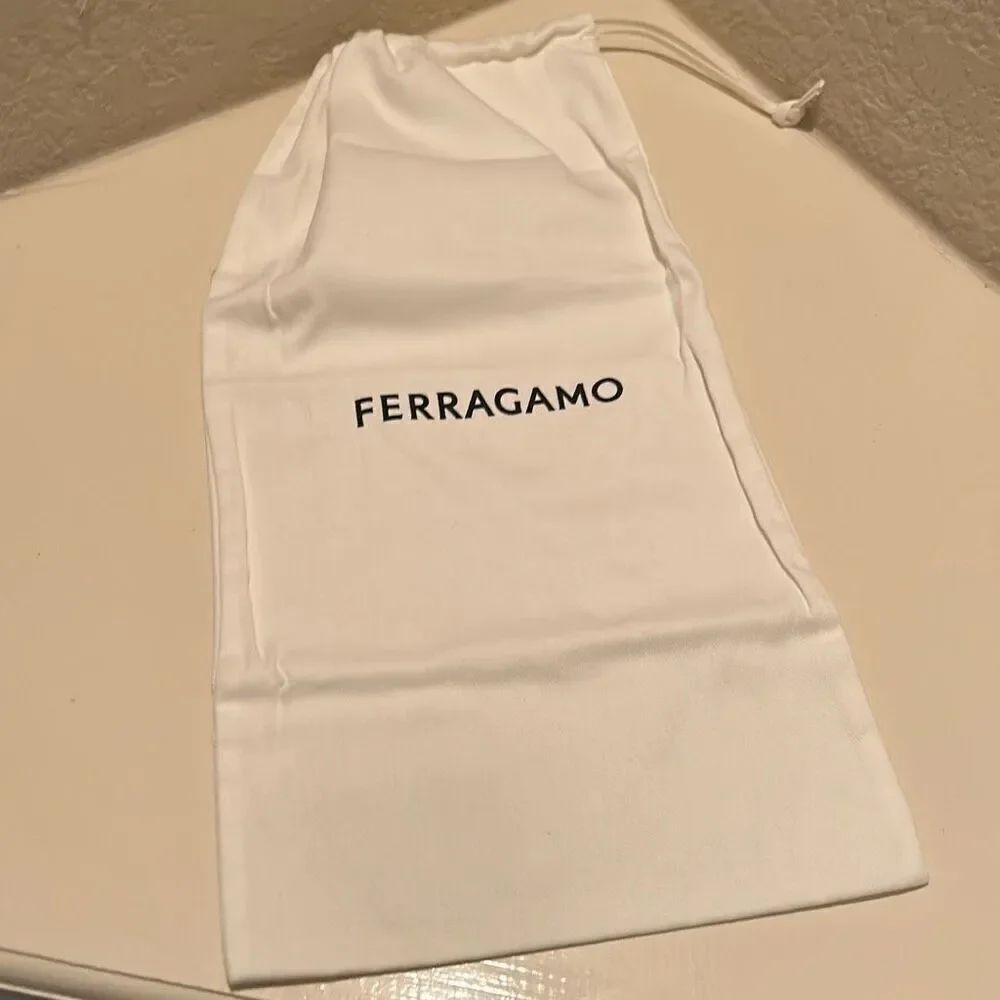 Ferragamo Rectangle Dust Cover Beige Drawstring Top Travel Storage Bag New